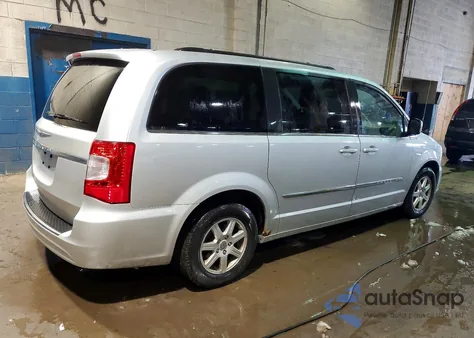 2012 Chrysler Town & Country Touring z USA, uszkodzony, nr VIN 2C4RC1BG2CR197925